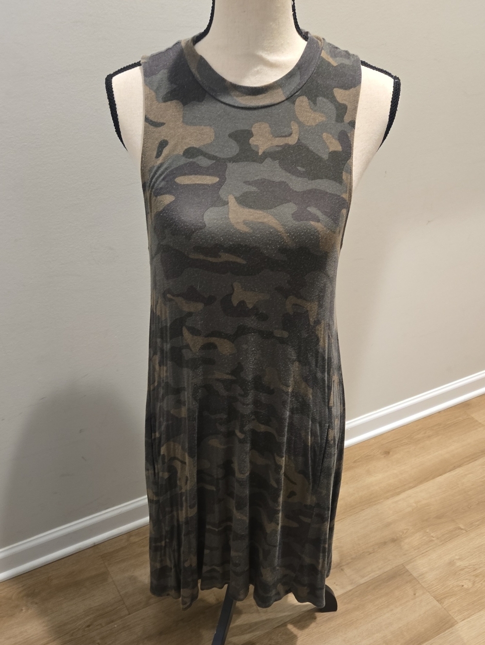 Mud Pie Sleeveless Camo Swing Dress in Olive and Gray